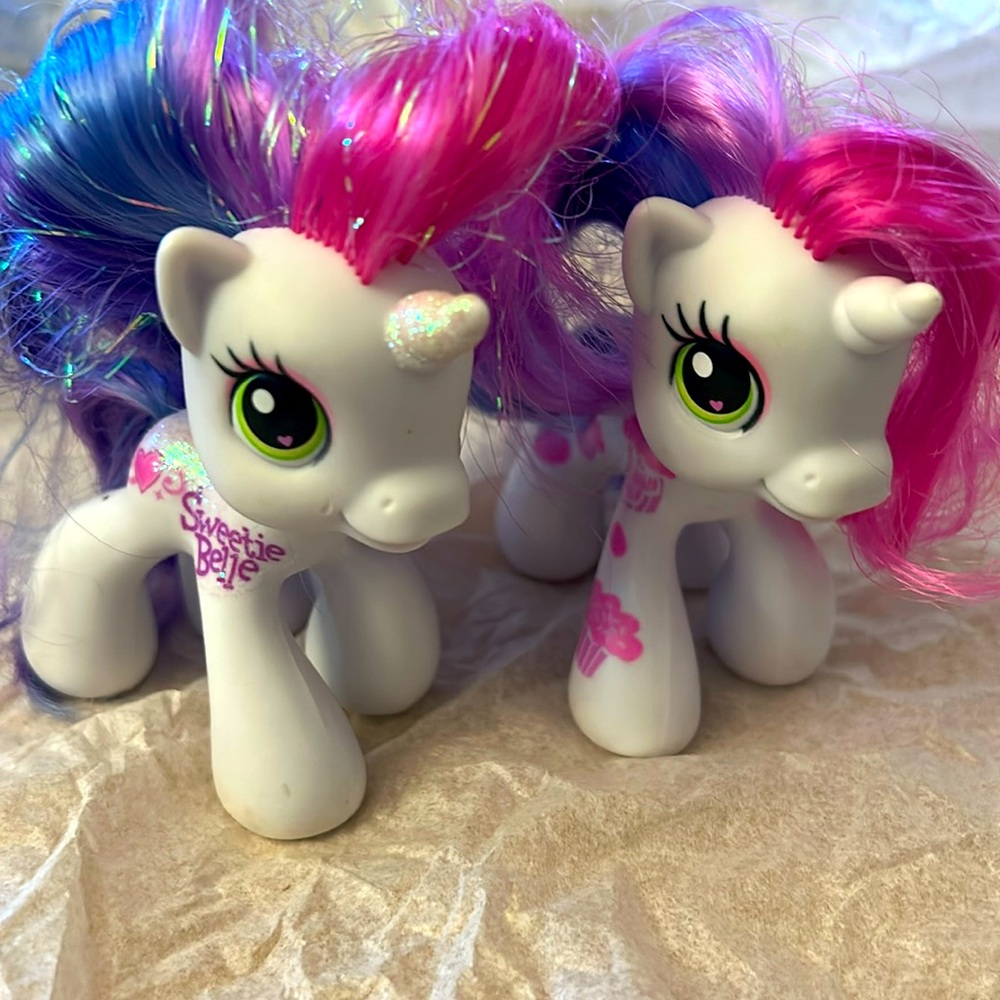 My Little Pony Sweetie Belle White Horse Unicorn Figure